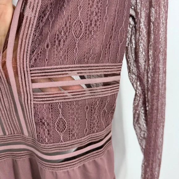 Lulu’s Casita dusty rose Sheer Lace Long Sleeve Bodysuit Sheer Lace Bodysuit L - Picture 10 of 16